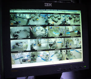 針對全省分店建置大規模影音同步管理，更有效掌握現場狀況，達到集中管理目的